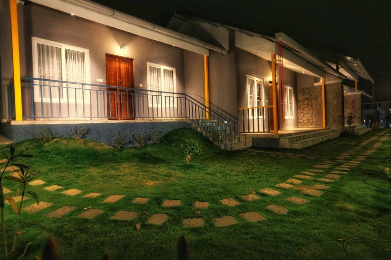 Kuhi The Mist Hotel Munnar Ngoại thất bức ảnh