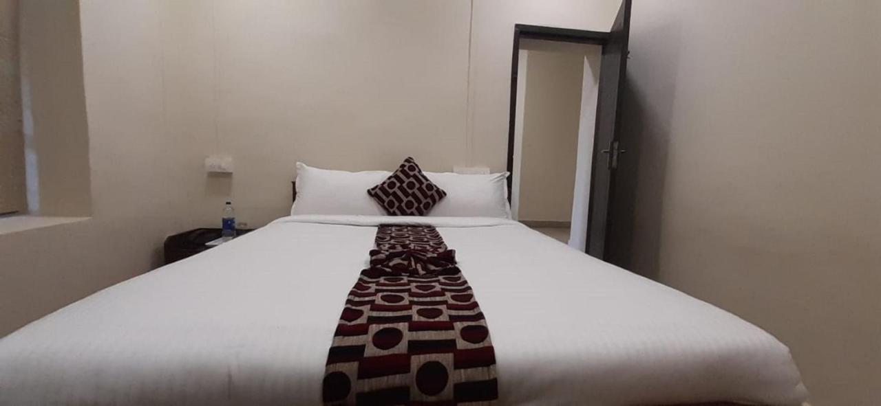 Kuhi The Mist Hotel Munnar Ngoại thất bức ảnh